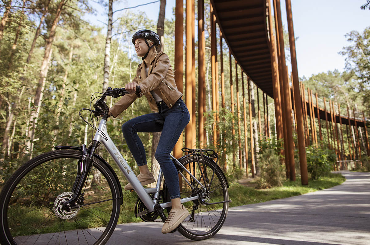 Sievie&scaron;u velosipēds Trek